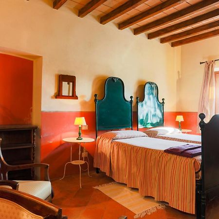 Agriturismo Le Corti Della Gualdana Voghera Buitenkant foto