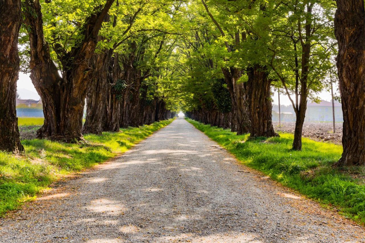 Agriturismo Le Corti Della Gualdana Voghera Buitenkant foto