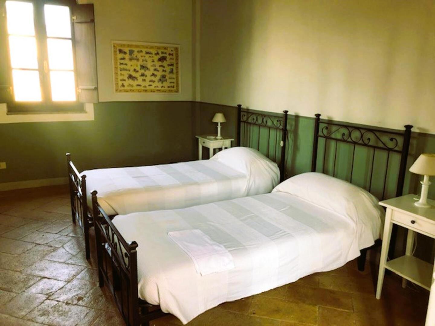 Agriturismo Le Corti Della Gualdana Voghera Buitenkant foto